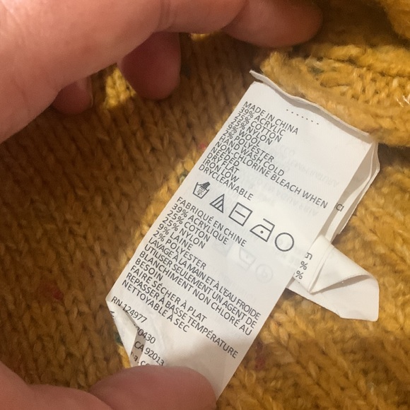 Prana.  Beautiful golden with nubby colored flecks sweater. - Picture 11 of 11